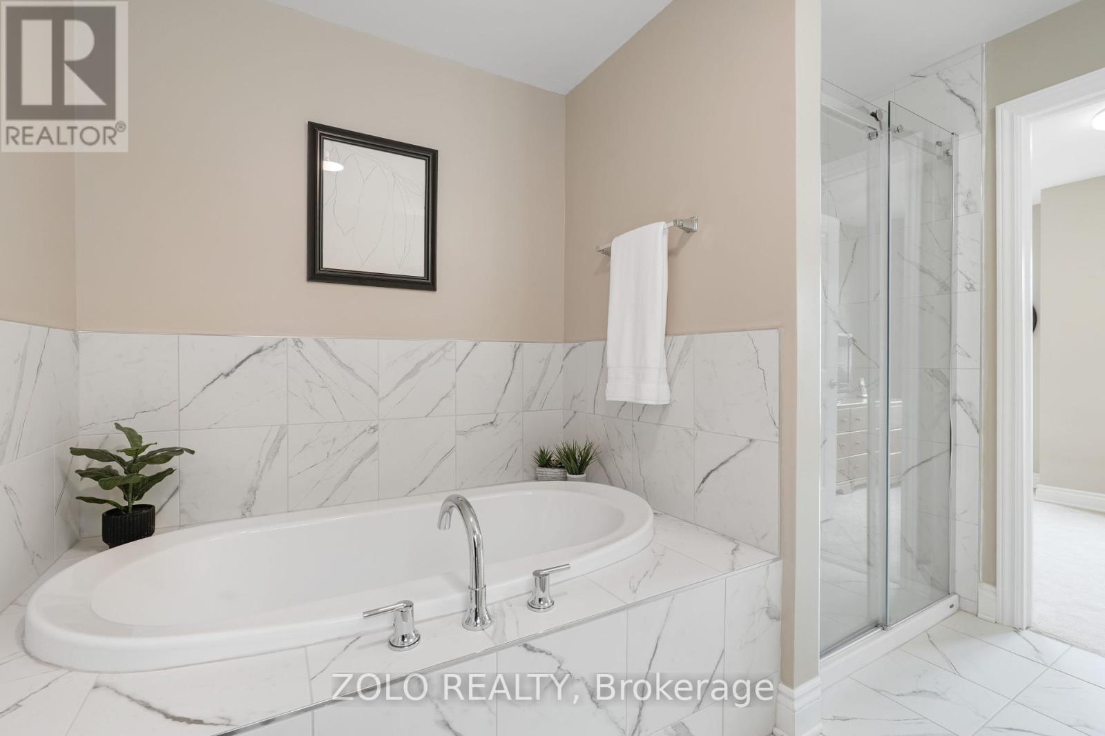 115 Flat Sedge Crescent, Ottawa, Ontario  K1T 0G8 - Photo 20 - X12186067