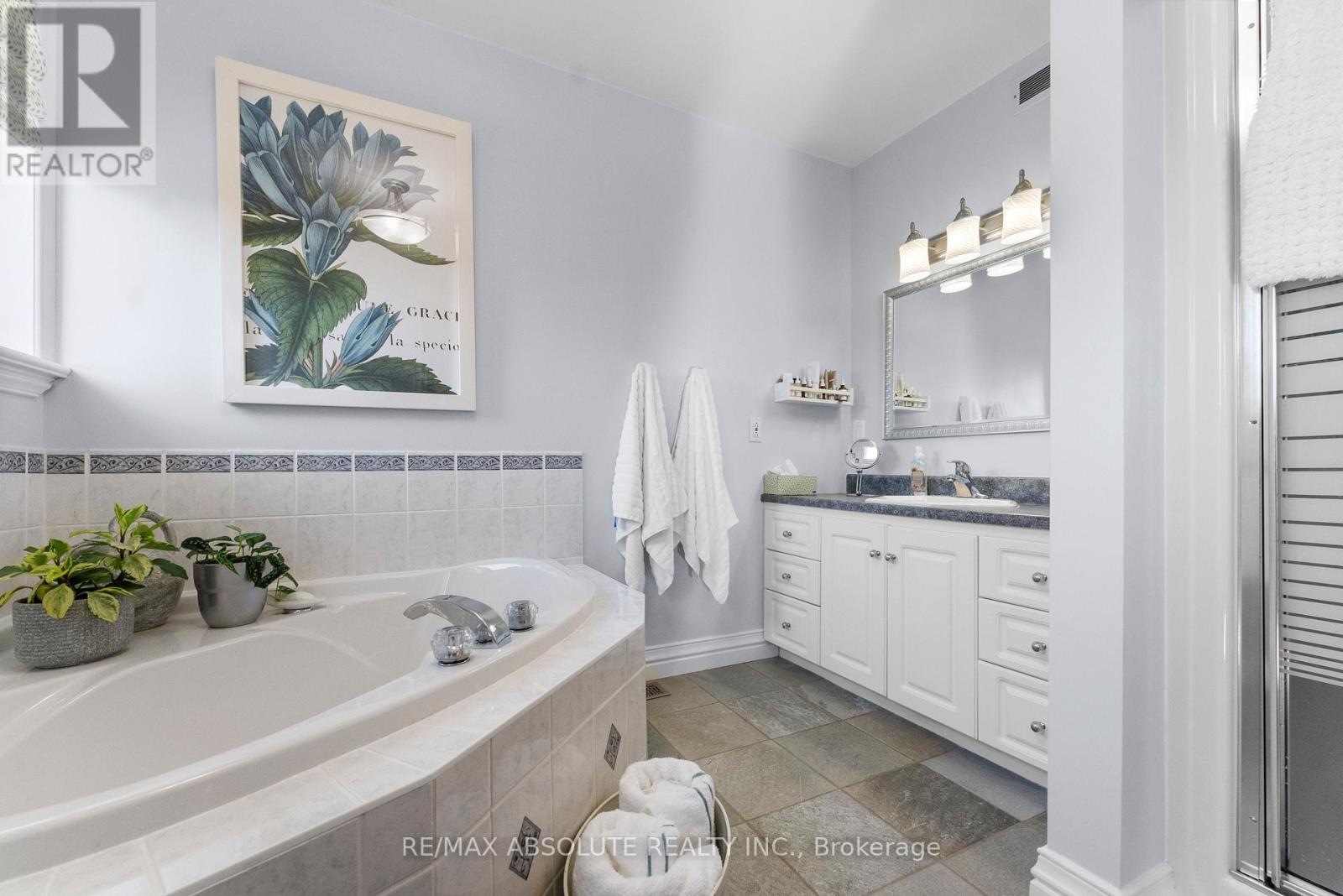 151 Duncan Drive, Mcnab/braeside, Ontario  K7S 0E1 - Photo 19 - X12186092