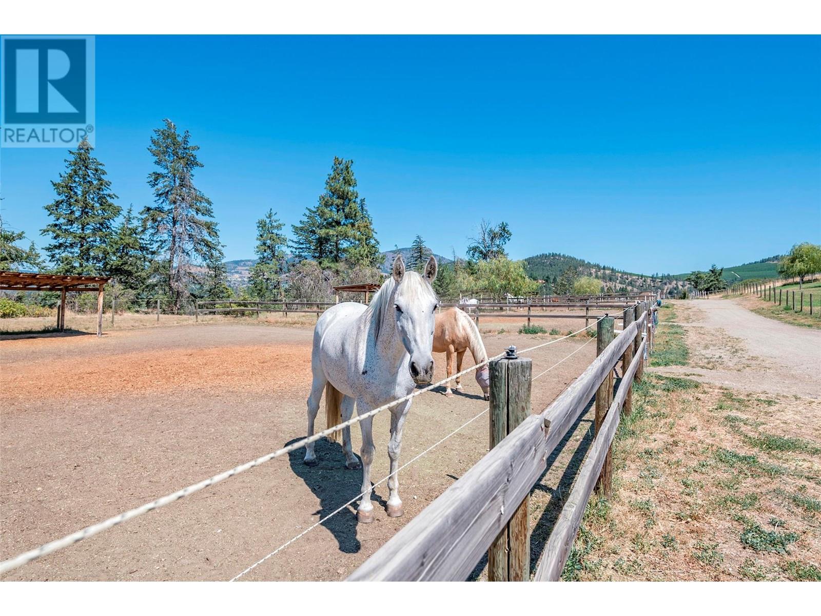 3990 Senger Road, Kelowna, British Columbia  V1W 4S8 - Photo 42 - 10335764