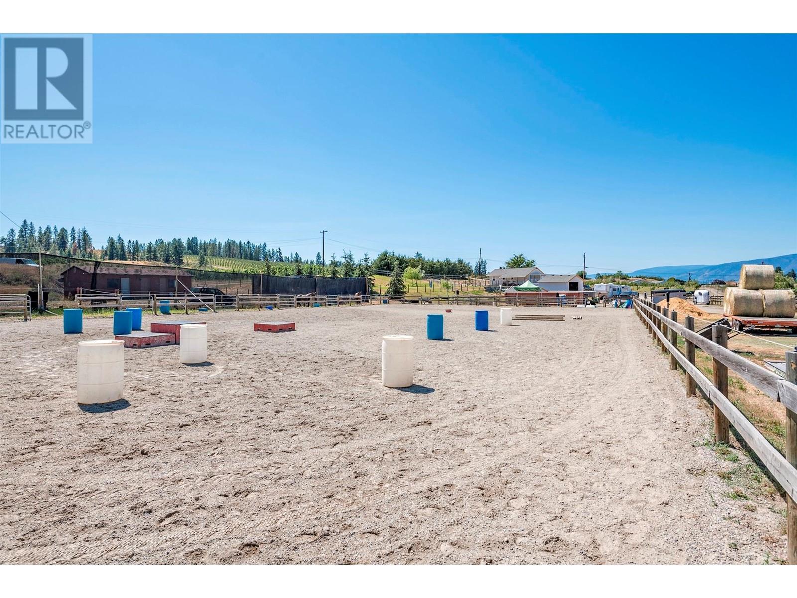 3990 Senger Road, Kelowna, British Columbia  V1W 4S8 - Photo 39 - 10335764