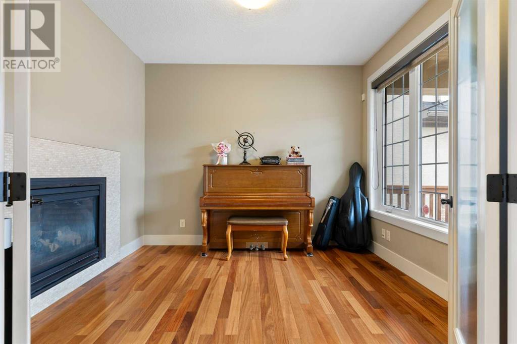 121 Panatella Green Nw, Calgary, Alberta  T3K 0M6 - Photo 3 - A2218478