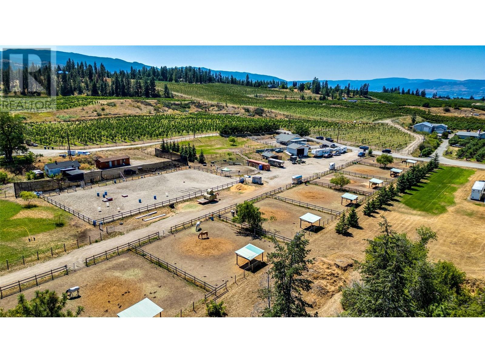 3990 Senger Road, Kelowna, British Columbia  V1W 4S8 - Photo 3 - 10335765