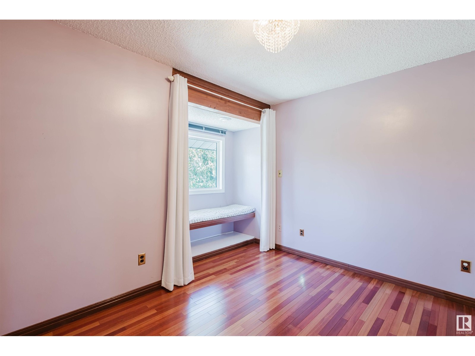 10552 16 Av Nw, Edmonton, Alberta  T6J 5H9 - Photo 38 - E4439121