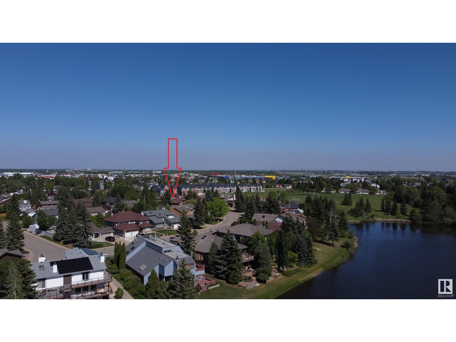 10552 16 Av Nw, Edmonton, Alberta  T6J 5H9 - Photo 3 - E4439121