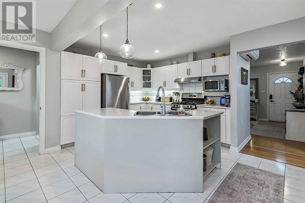 156 Gordon Drive Sw, Calgary, Alberta  T3E 5A8 - Photo 8 - A2223384