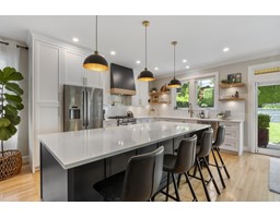 835 KENT STREET, White Rock, British Columbia