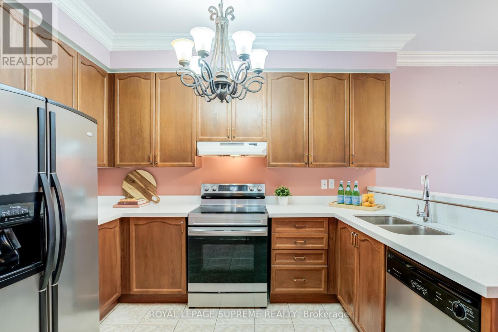 65 Amarone Avenue, Vaughan (Sonoma Heights), Ontario  L4H 2N8 - Photo 13 - N12178058