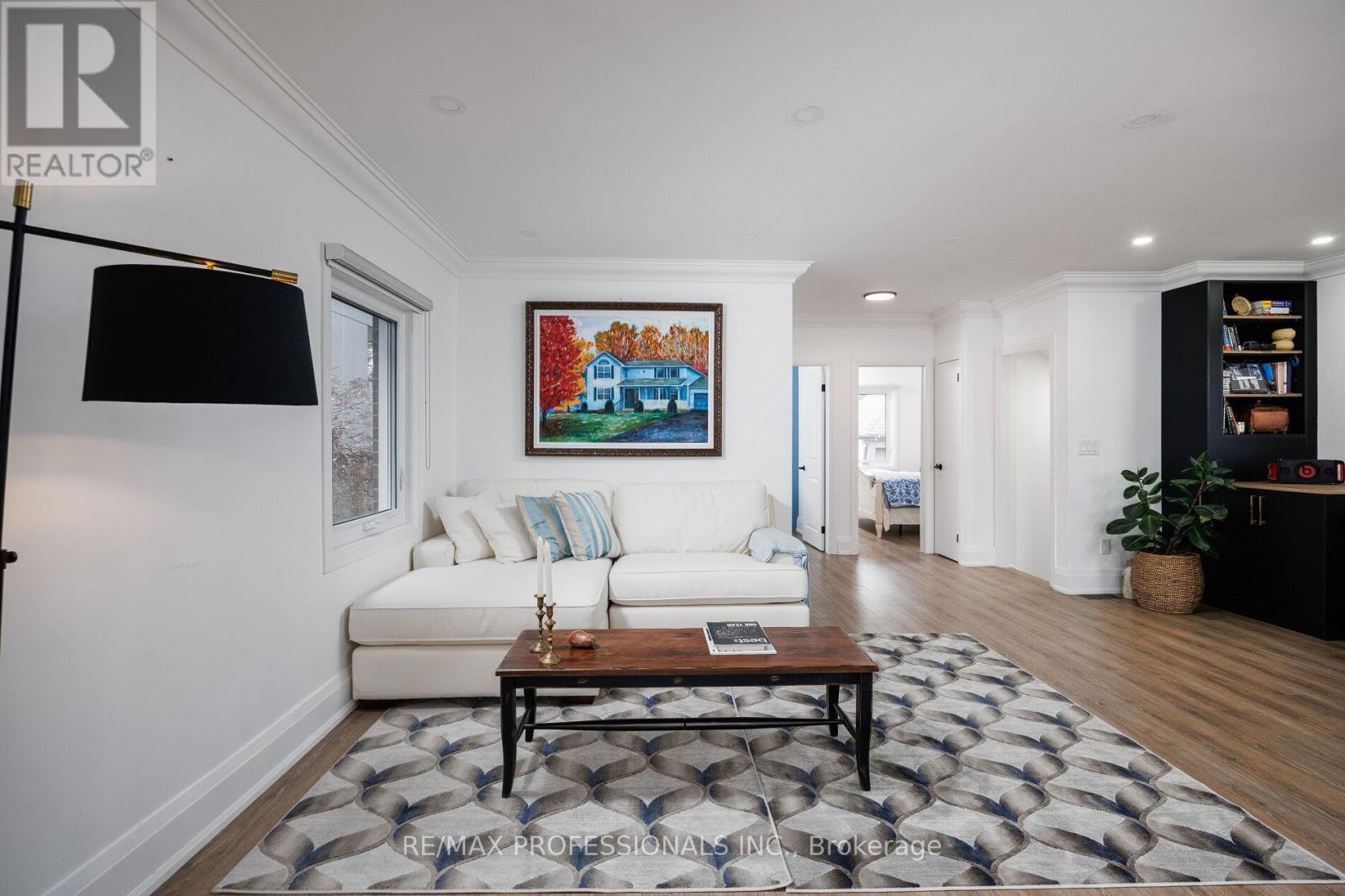 168 The Kingsway, Toronto, Ontario  M8X 2V6 - Photo 12 - W12104836