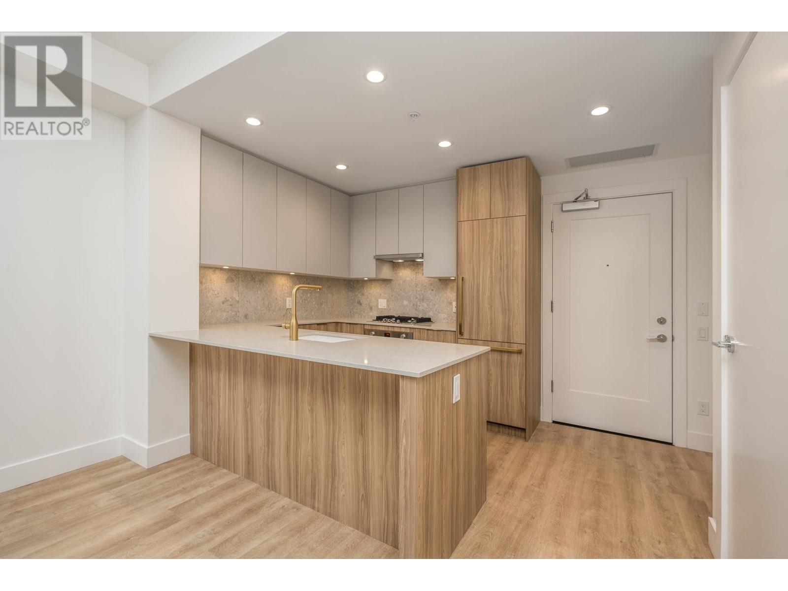 Property at 202 2325 EMERY COURT image 3