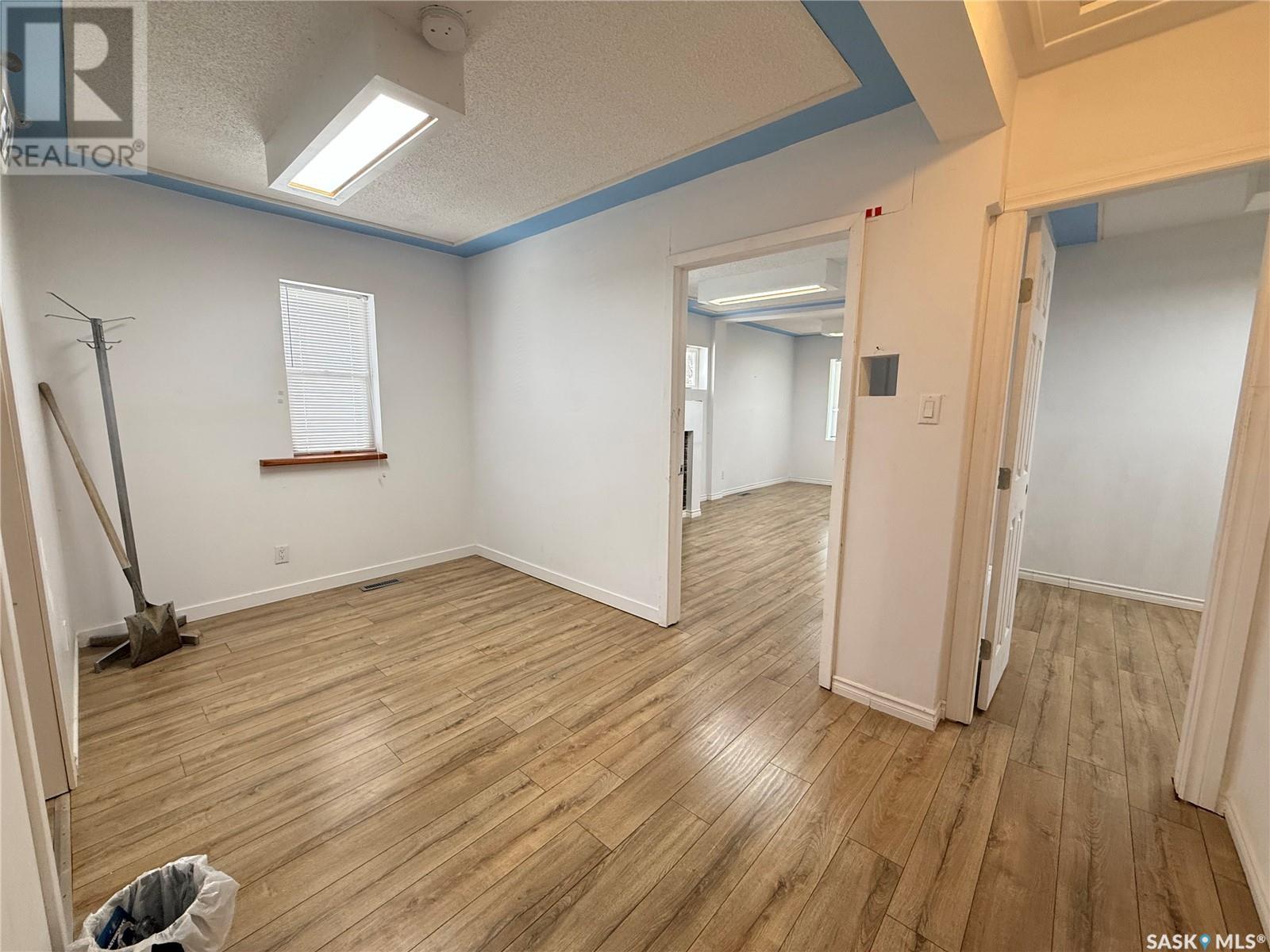 2919 Dewdney Avenue, Regina, Saskatchewan  S4T 0Y1 - Photo 6 - SK007724
