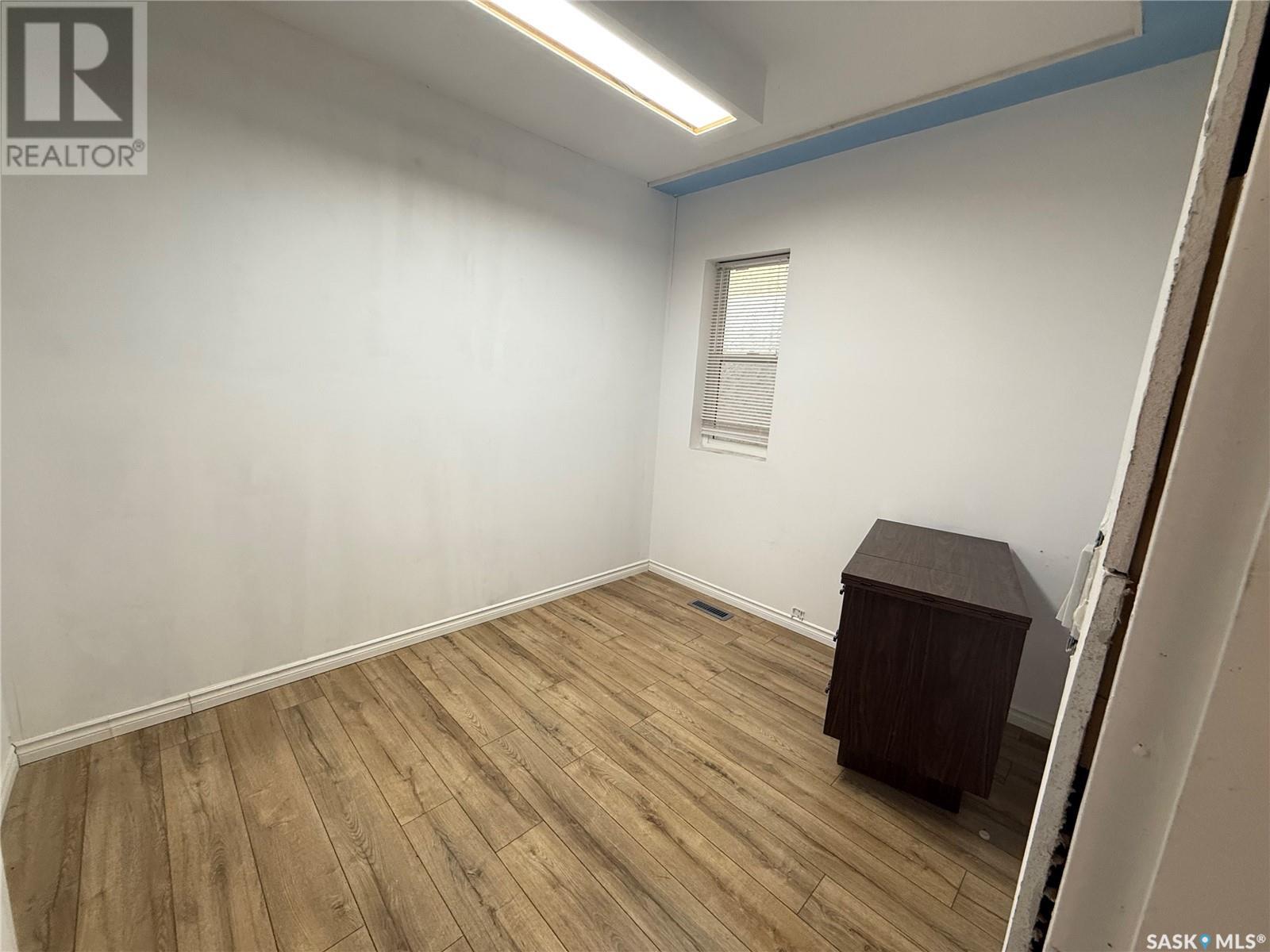 2919 Dewdney Avenue, Regina, Saskatchewan  S4T 0Y1 - Photo 9 - SK007724