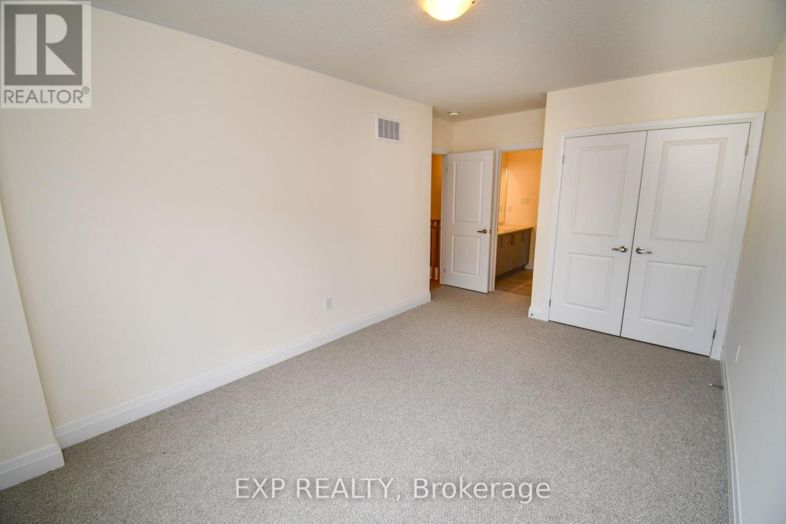 56 Bearberry Road, Springwater, Ontario  L0L 1Y3 - Photo 19 - S12186071