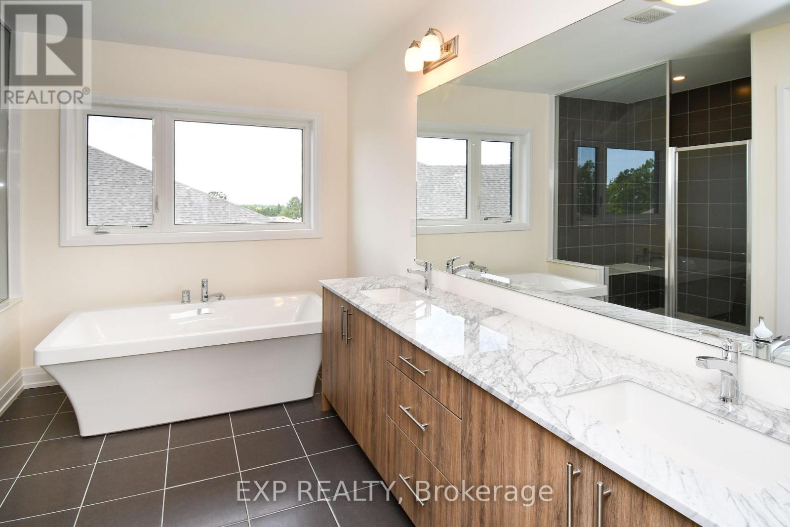 56 Bearberry Road, Springwater, Ontario  L0L 1Y3 - Photo 31 - S12186071