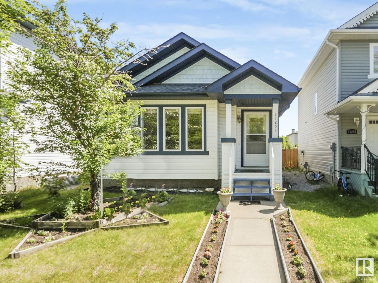 21251 91 AV NW, Edmonton, Alberta