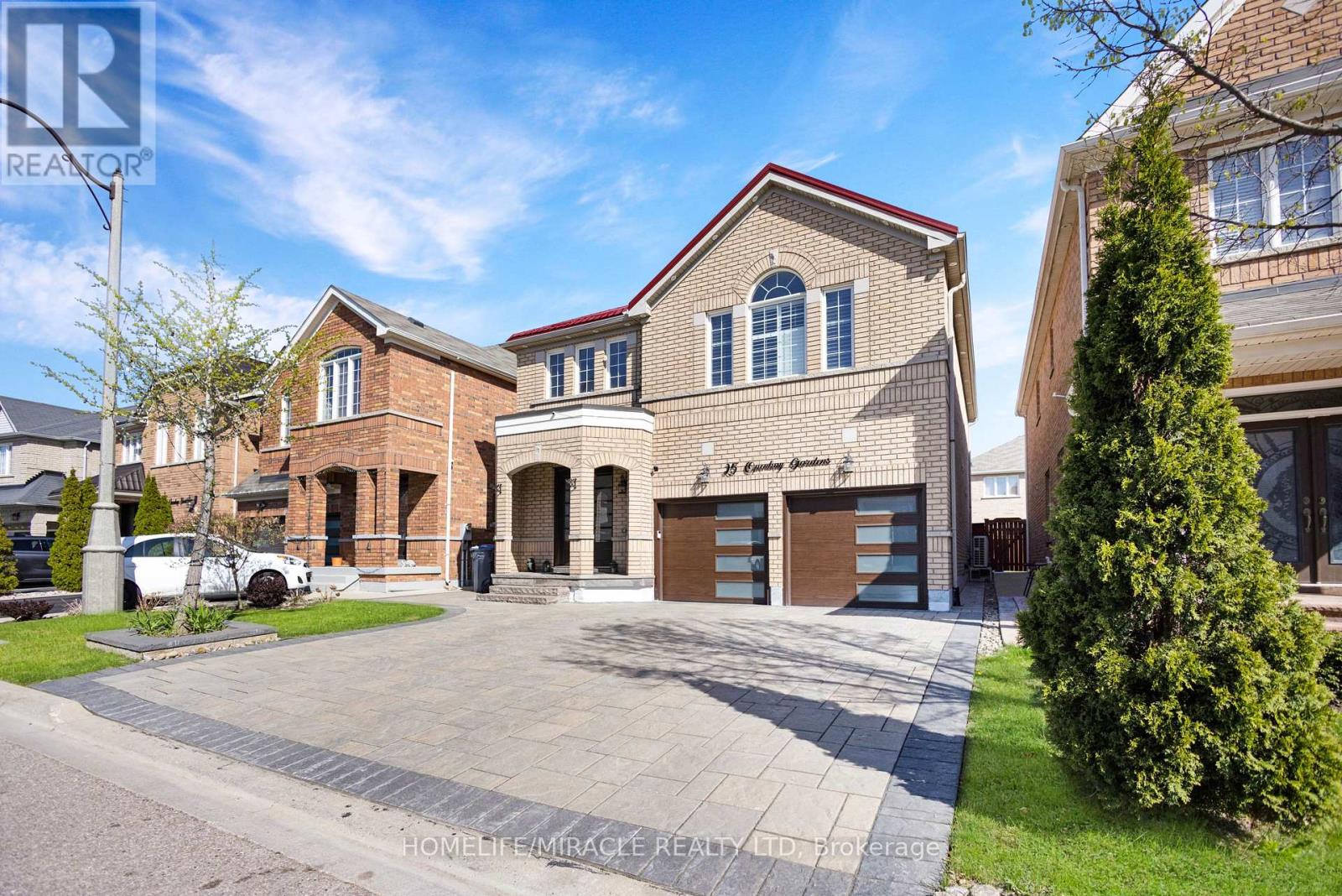 Property at 25 OPENBAY GARDENS image 3