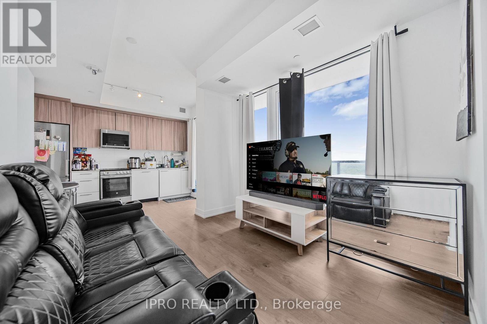 Property at 709 - 215 VETERANS DRIVE image 1