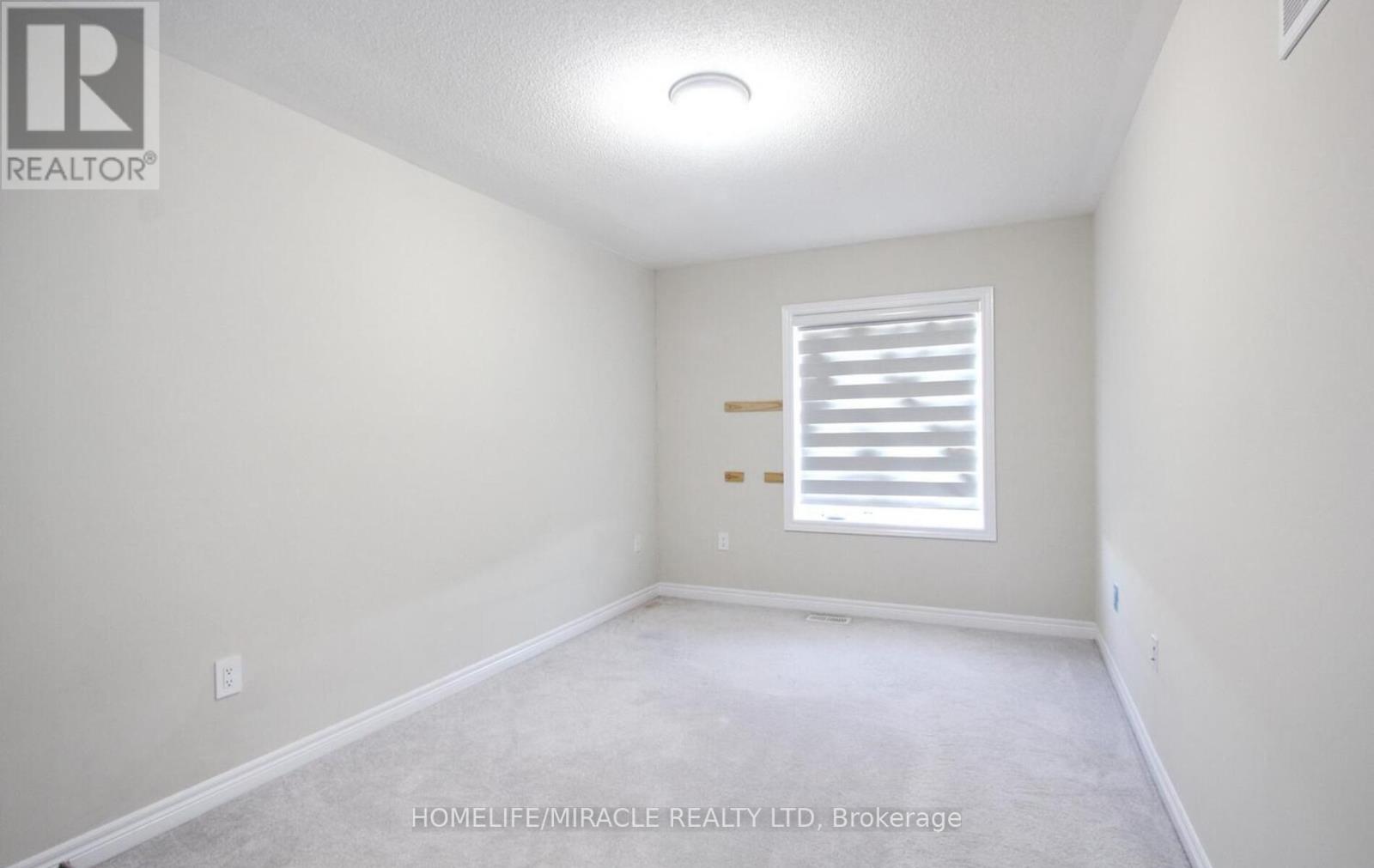 12 Remembrance Road, Brampton, Ontario  L7A 4Z1 - Photo 37 - W12185079