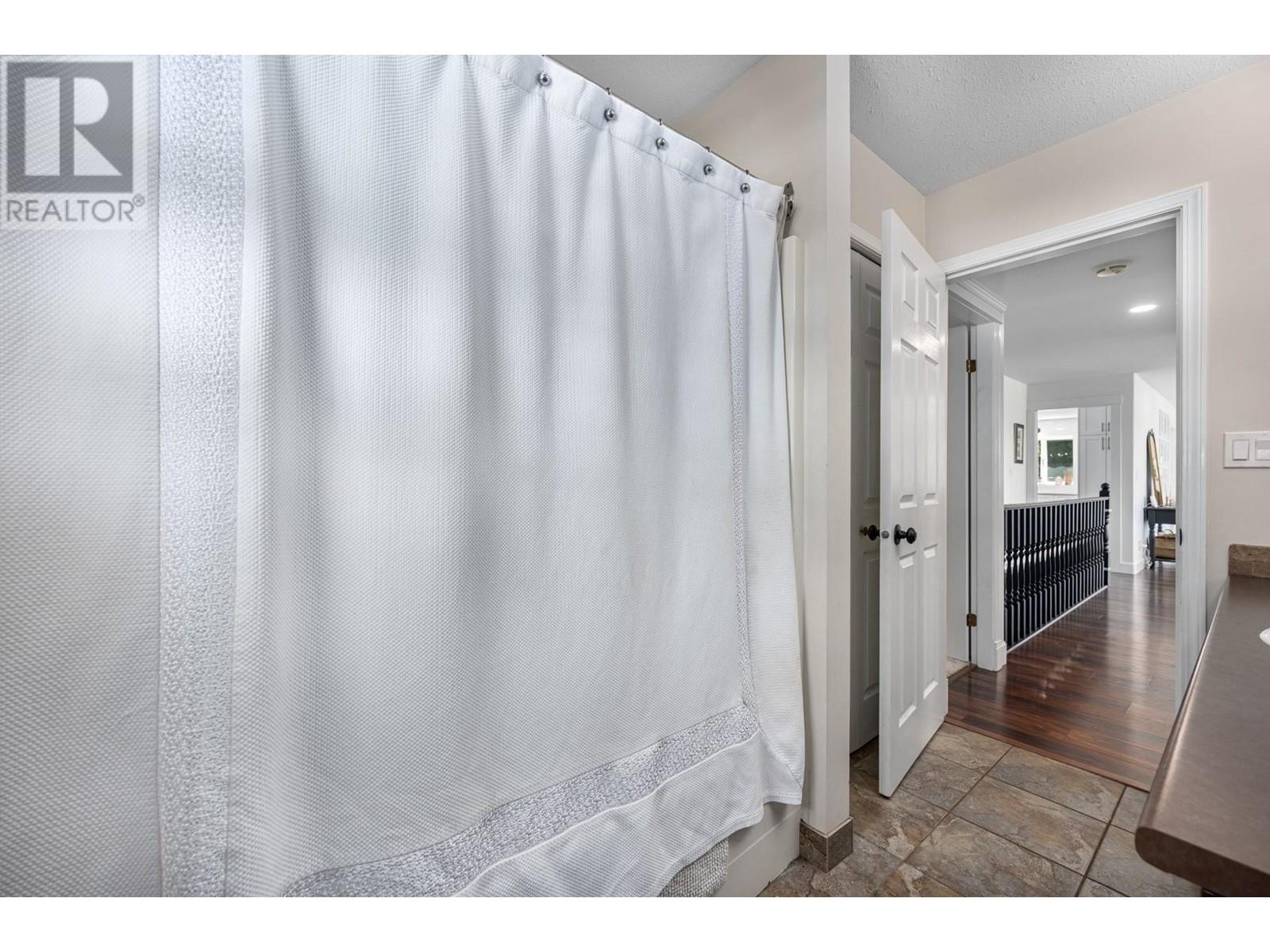 Property at 2073 SENTRY Place image 4