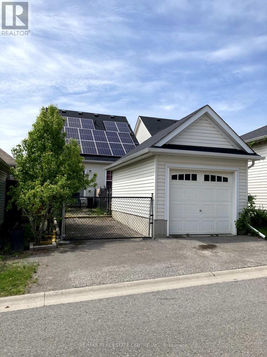 70 Greenaway Circle N, Port Hope, Ontario  L1A 0B9 - Photo 2 - X12186091