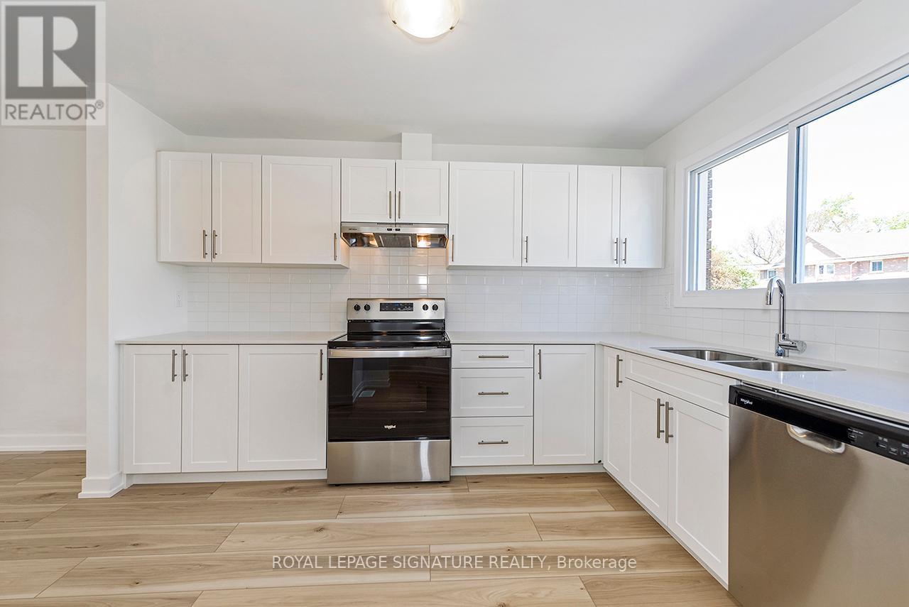 1 - 20 Anna Capri Drive, Hamilton, Ontario  L8W 1M6 - Photo 1 - X12186096