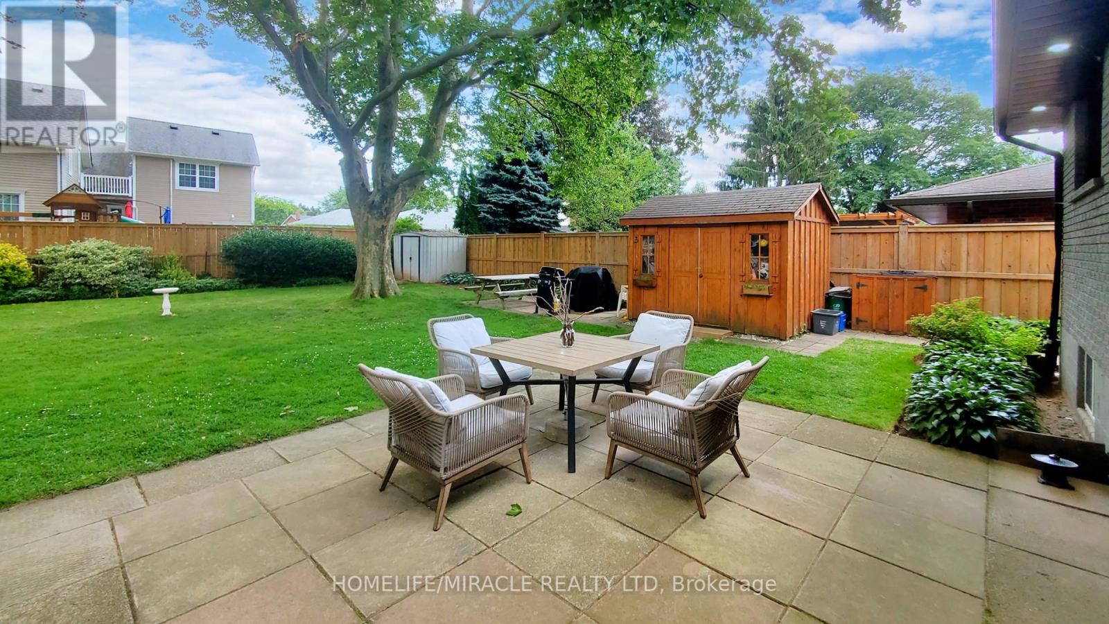 374 Book Road, Grimsby, Ontario  L3M 2M6 - Photo 46 - X12186098