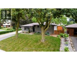 374 BOOK ROAD, Grimsby, Ontario
