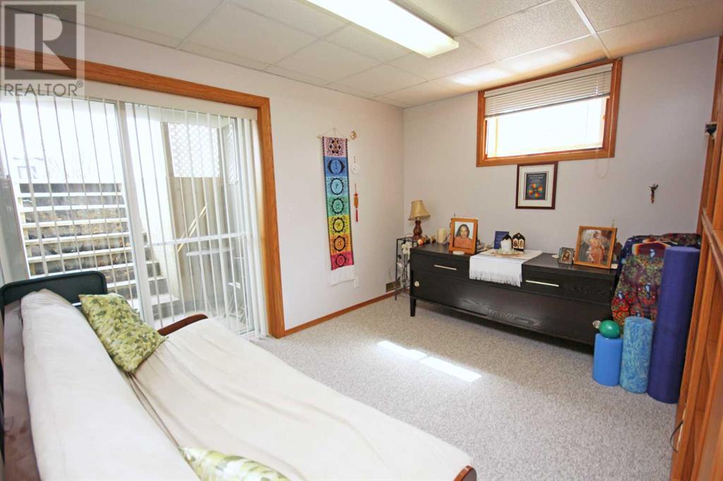 3419 Kerry Park Road Sw, Calgary, Alberta  T3E 4S5 - Photo 24 - A2214819