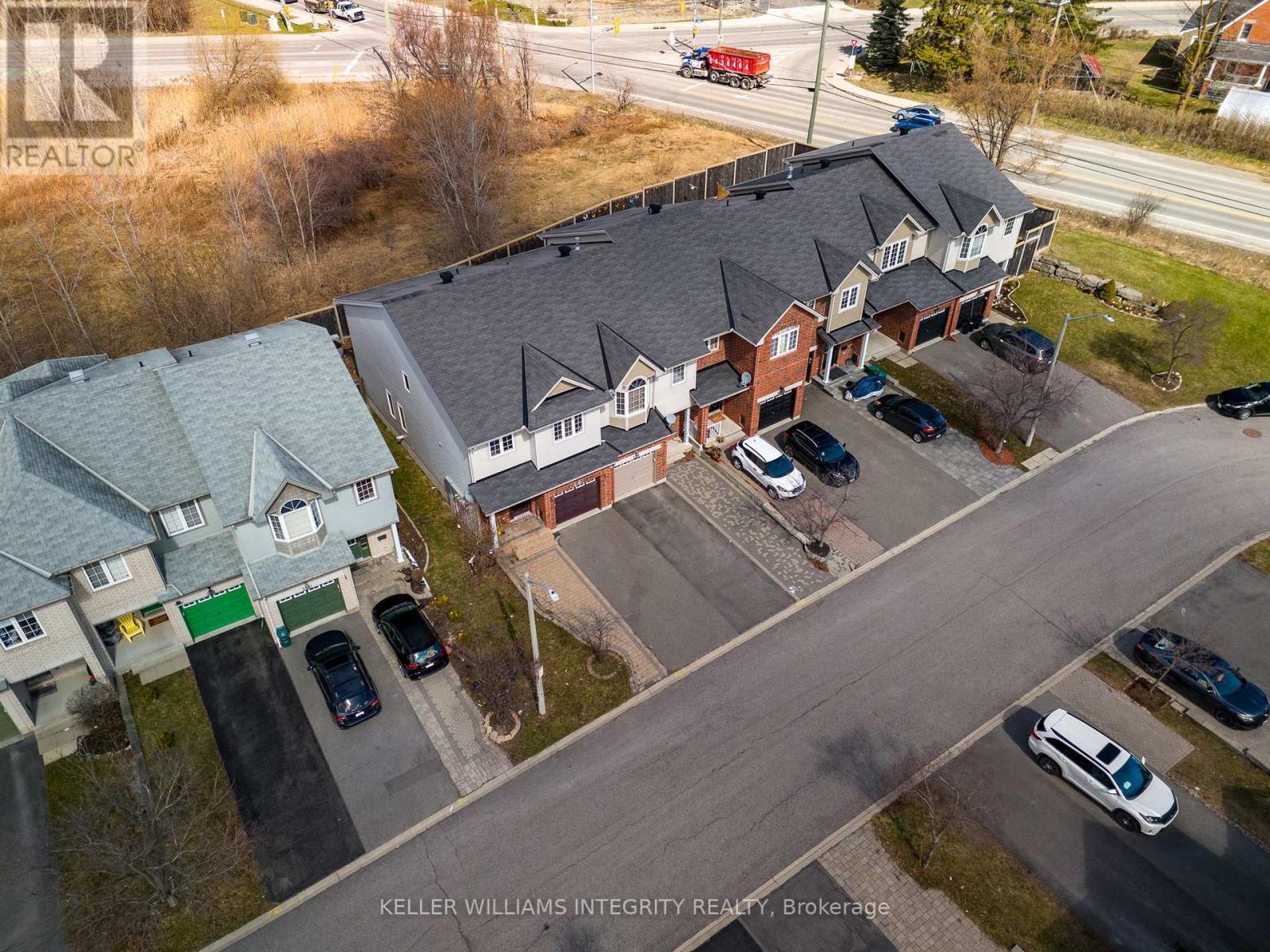 336 Rolling Meadow Crescent, Ottawa, Ontario  K1W 0A7 - Photo 41 - X12186132