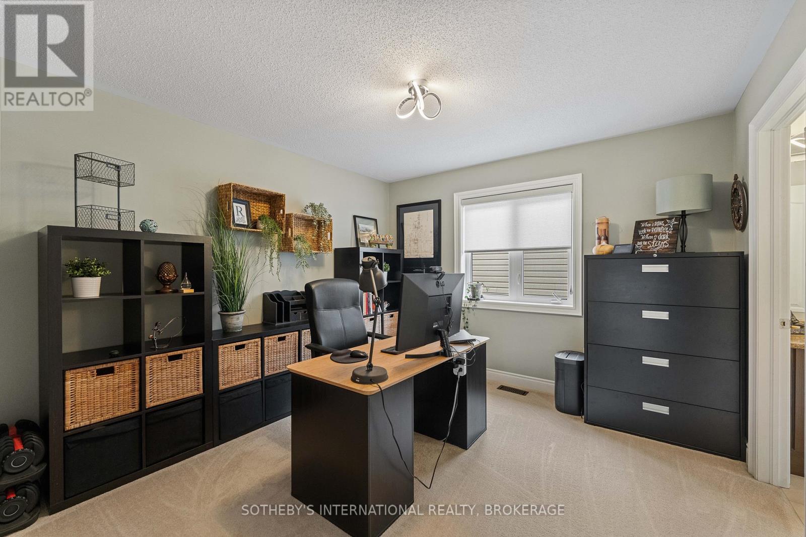 13 Angela Crescent, Niagara-On-The-Lake, Ontario  L0S 1J0 - Photo 39 - X12186133