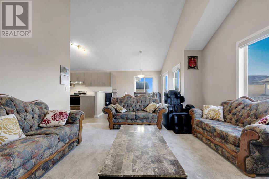 66 Saddlecrest Terrace Ne, Calgary, Alberta  T3J 5L7 - Photo 19 - A2226401