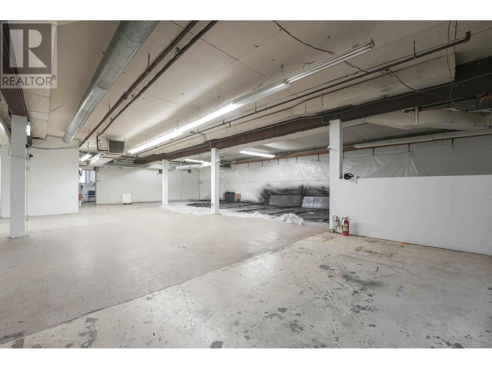 1223 Frances Street, Vancouver, British Columbia  V6A 1Z4 - Photo 8 - C8069607