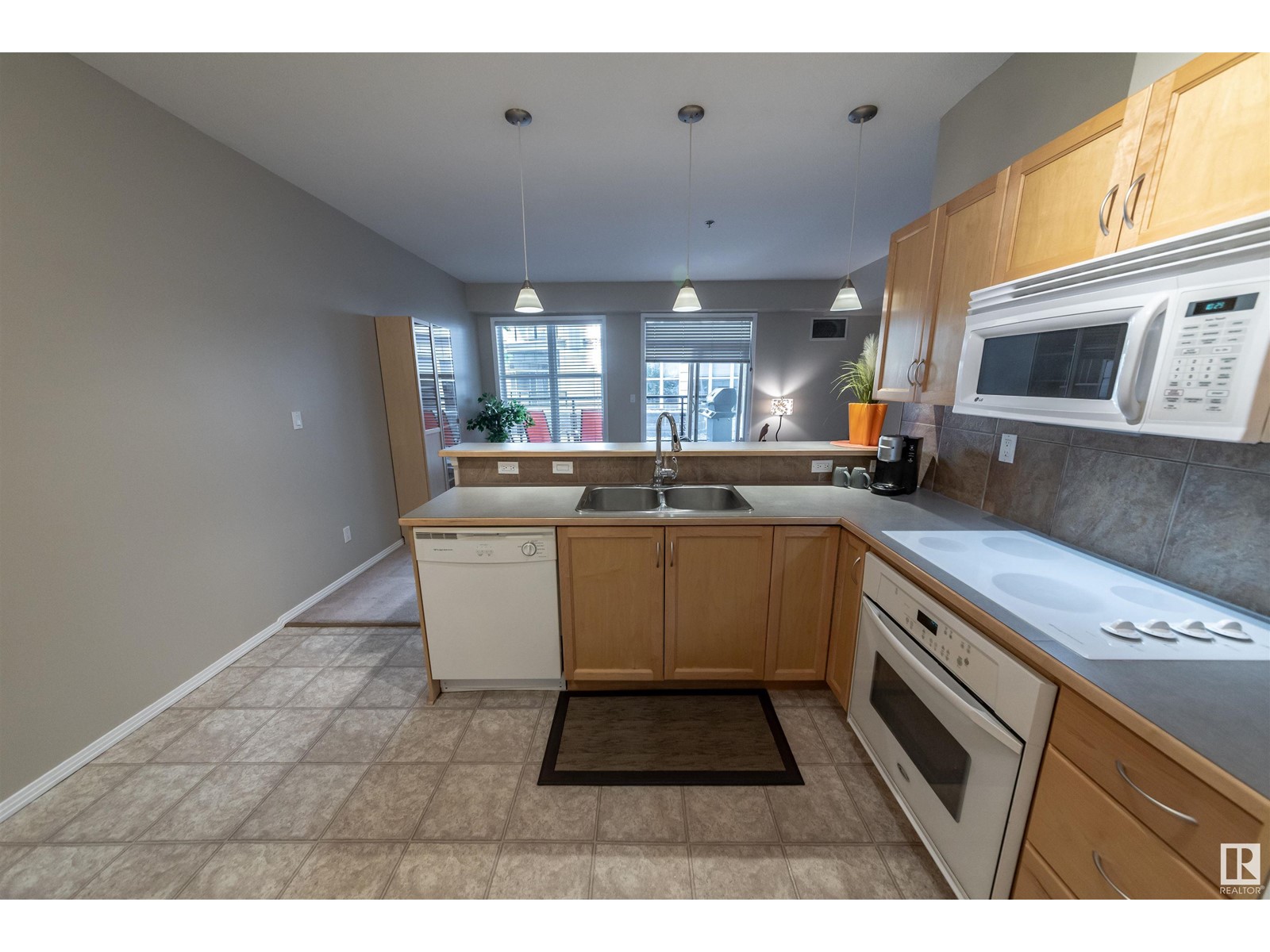 #150 4827 104a St Nw, Edmonton, Alberta  T6H 0R5 - Photo 5 - E4438745