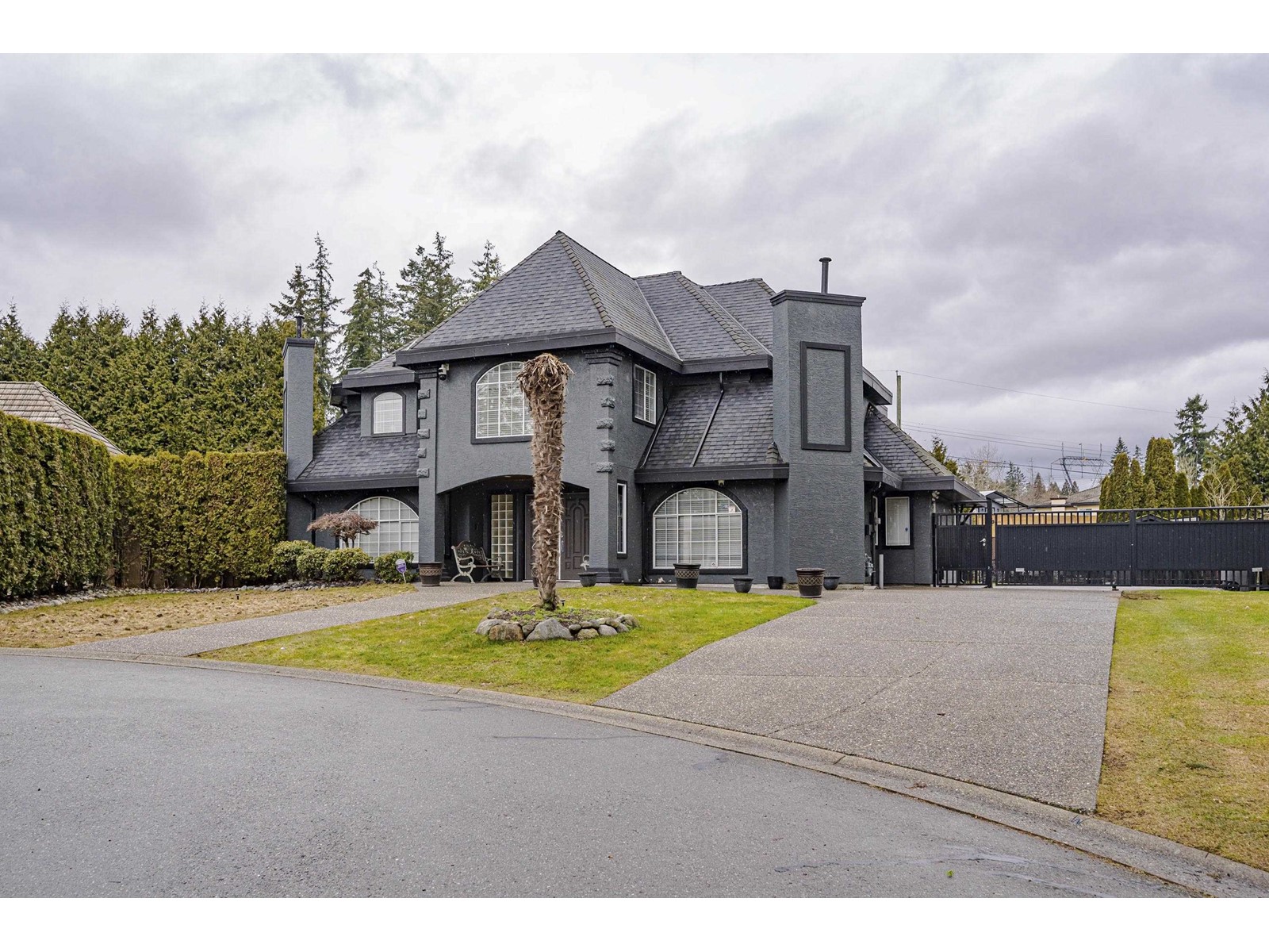 5788 126 STREET, surrey, British Columbia