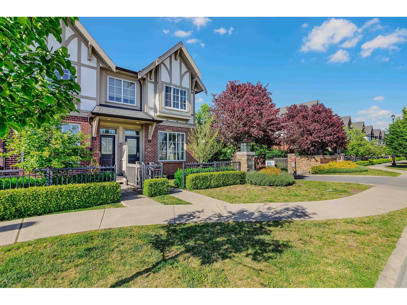 6 30989 Westridge Place, Abbotsford, British Columbia  V2T 0E7 - Photo 3 - R3009344