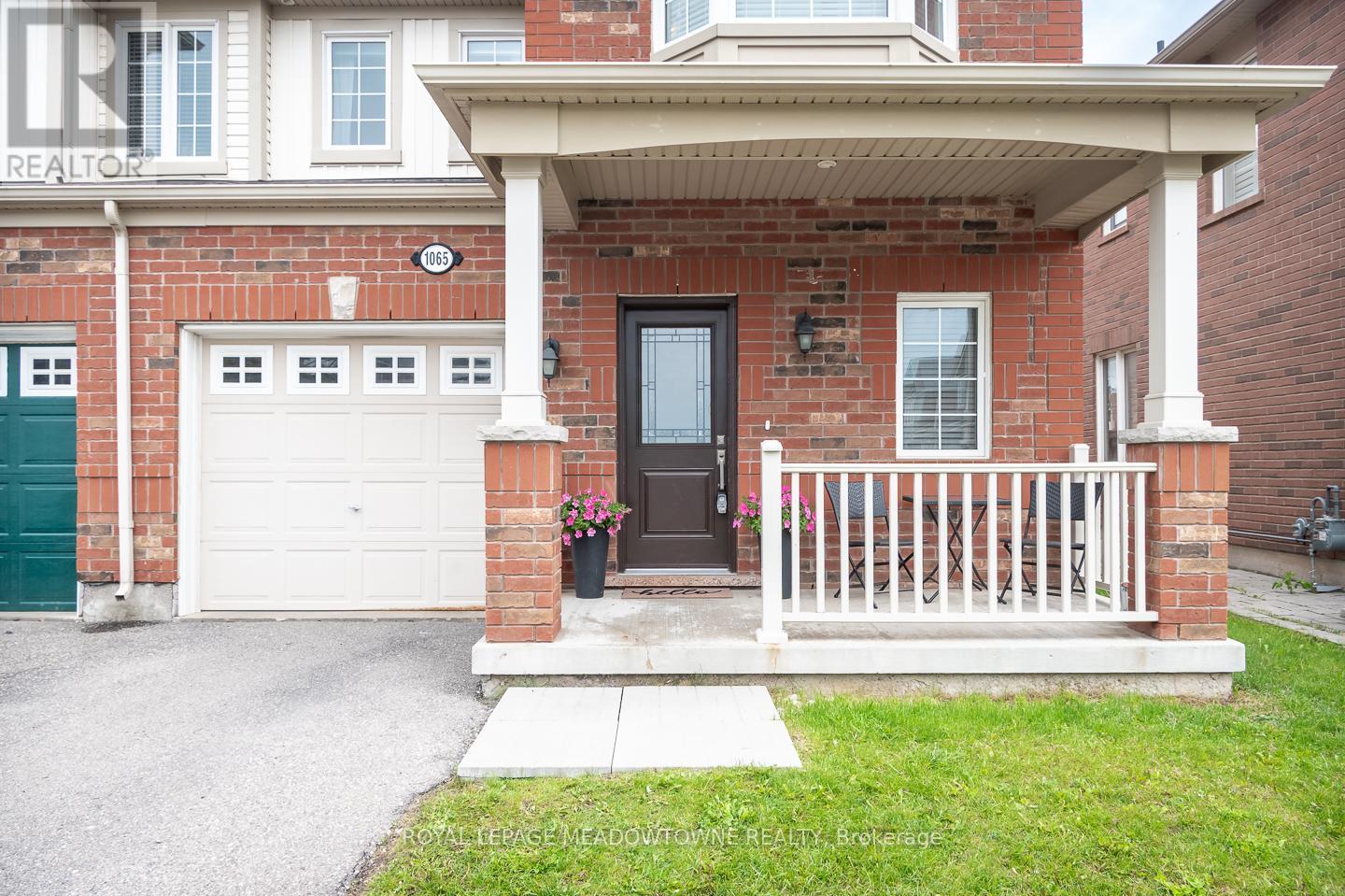 1065 Nadalin Heights, Milton, Ontario  L9T 8H4 - Photo 36 - W12184884