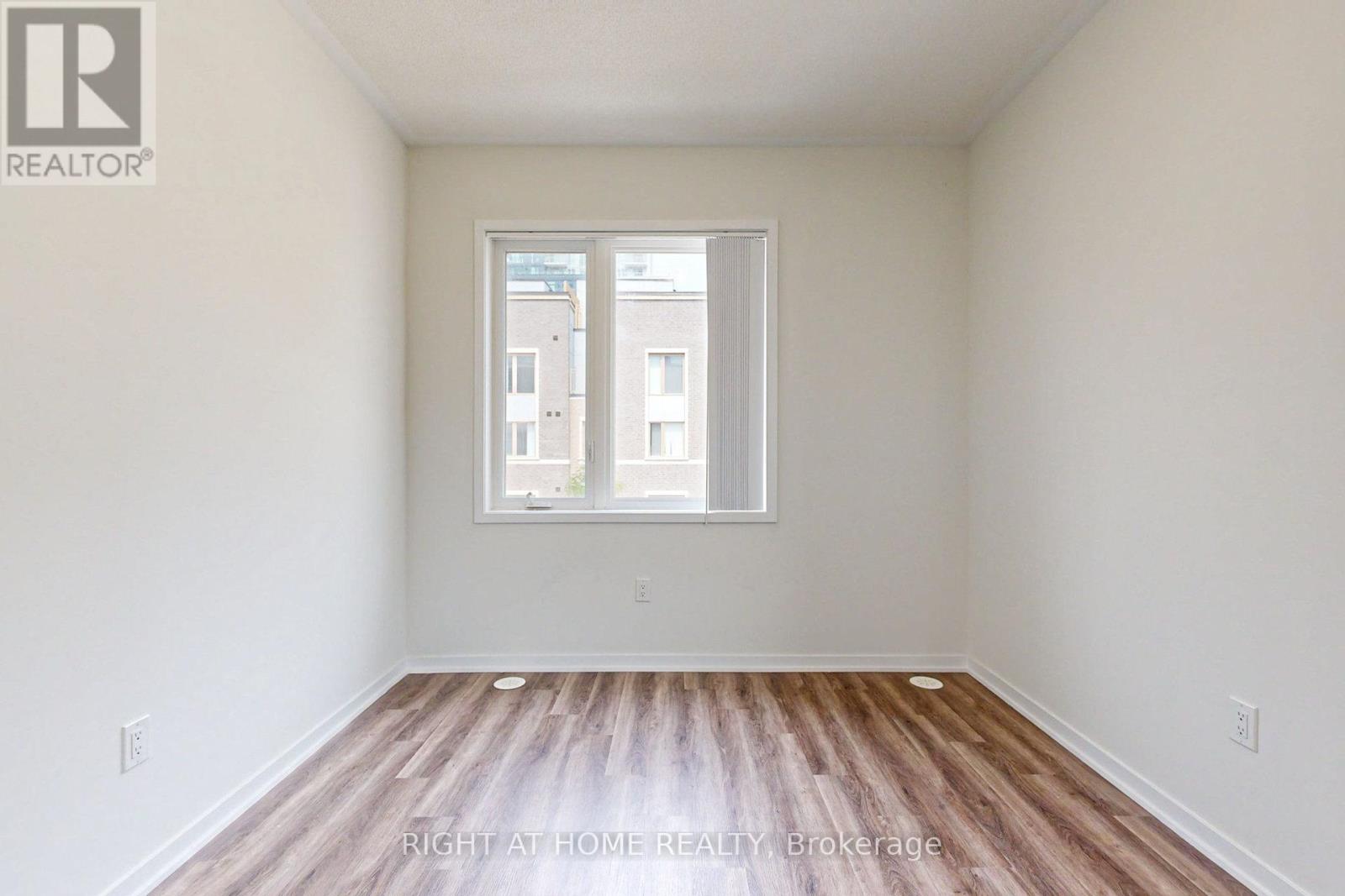 Th127 - 11 Almond Blossom Mews, Vaughan (Vaughan Corporate Centre), Ontario  L4K 0N7 - Photo 13 - N12186129