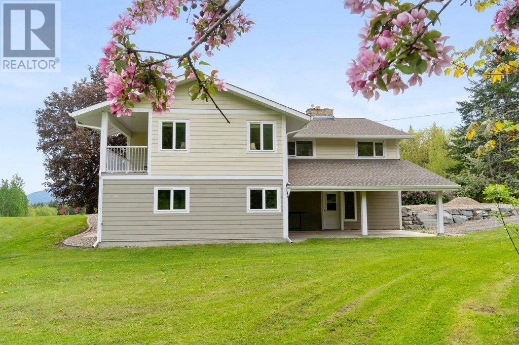 4501 44 Avenue NW, Salmon Arm, BC V1E3A7