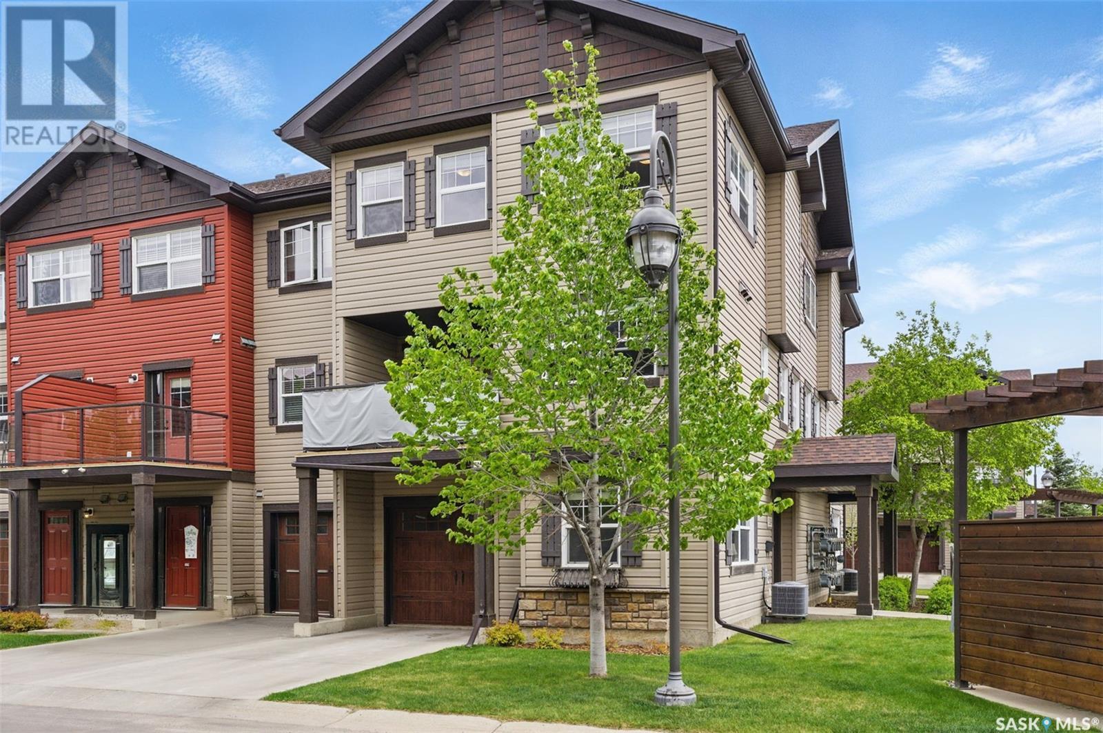 Property at 524 150 Langlois WAY image 1