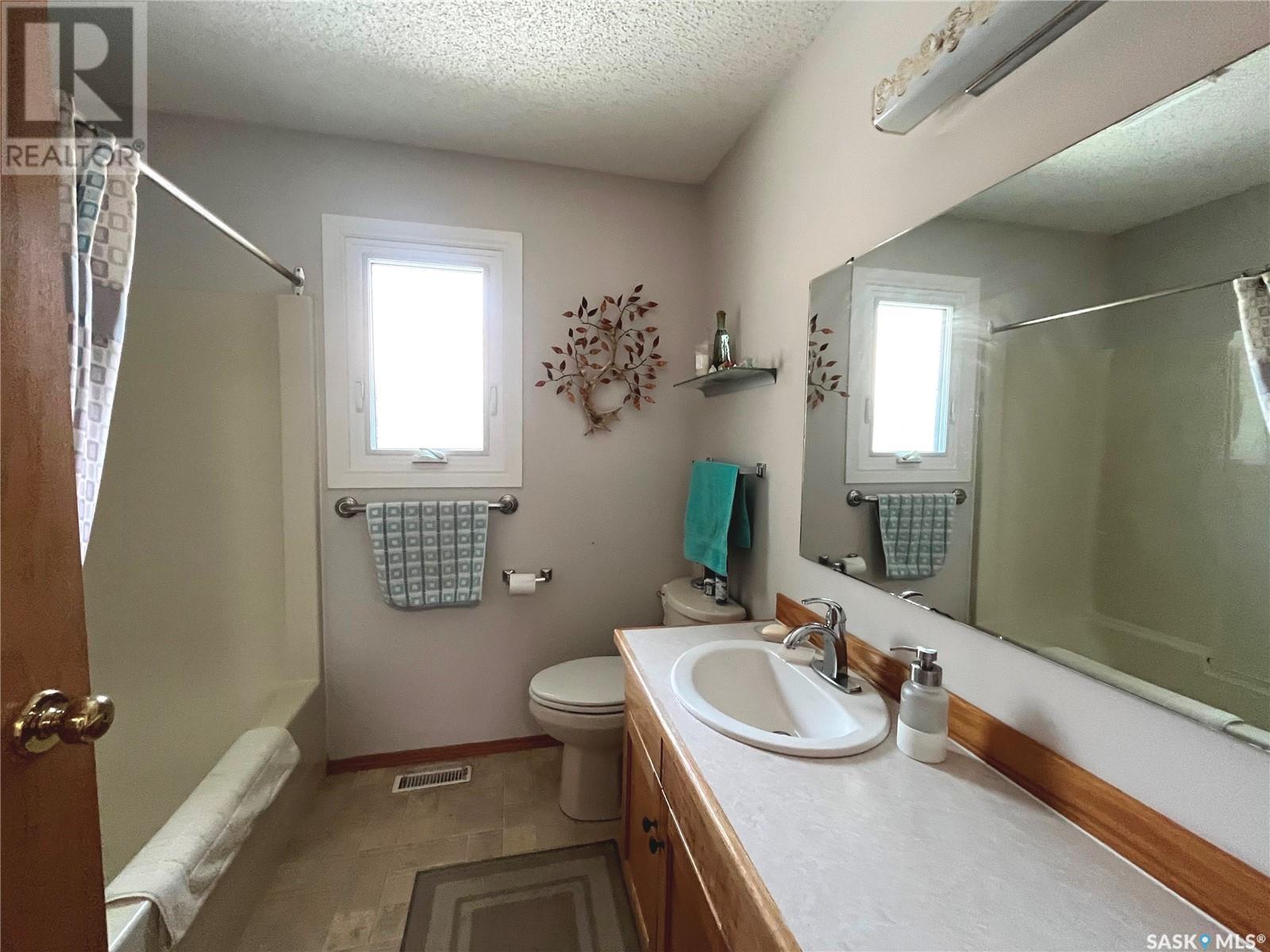 315 Hudson Avenue, Fort Qu'appelle, Saskatchewan  S0G 1S0 - Photo 7 - SK007811