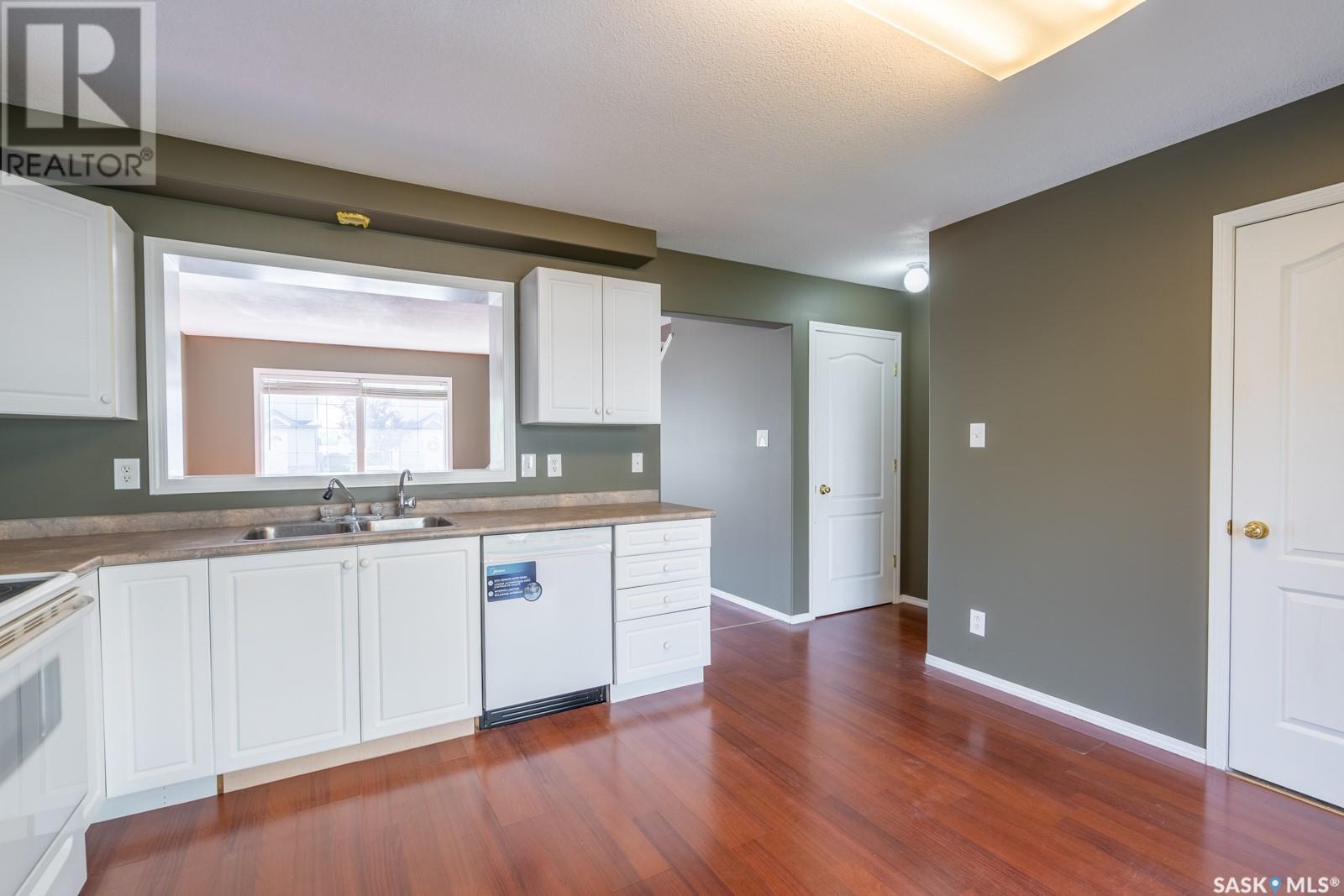 3710 7th Avenue E, Regina, Saskatchewan  S4N 7R4 - Photo 11 - SK007735
