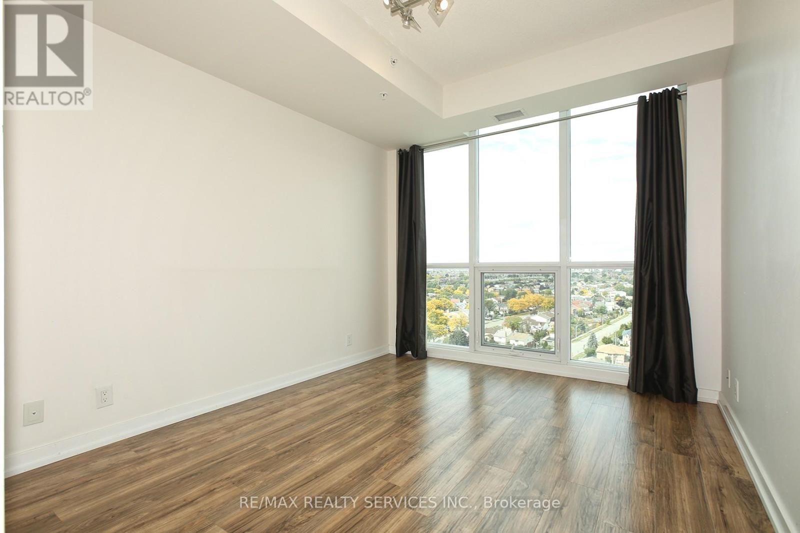 1411 - 3985 Grand Park Drive, Mississauga, Ontario  L5B 0H8 - Photo 11 - W12186136