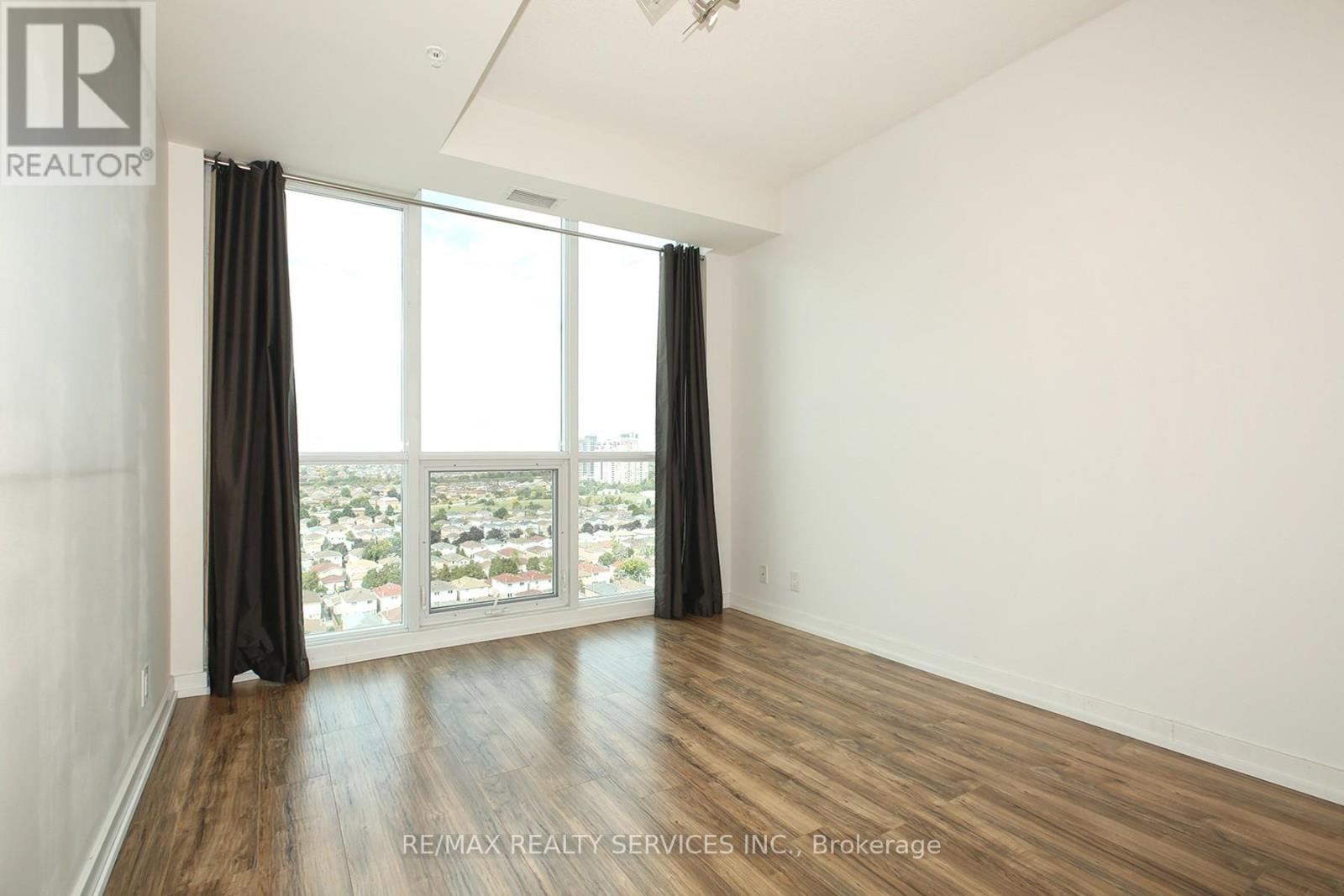 1411 - 3985 Grand Park Drive, Mississauga, Ontario  L5B 0H8 - Photo 12 - W12186136