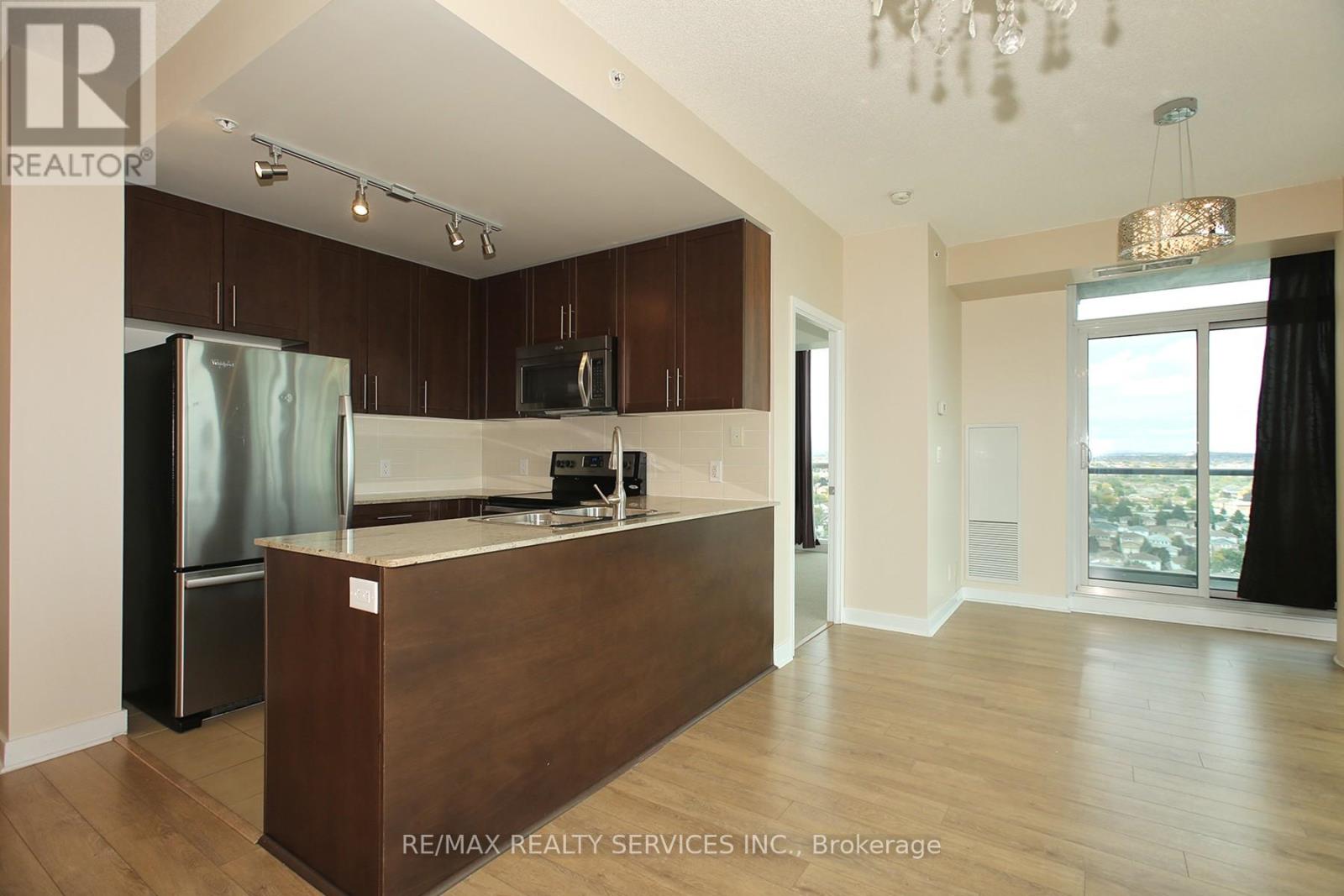 1411 - 3985 Grand Park Drive, Mississauga, Ontario  L5B 0H8 - Photo 6 - W12186136
