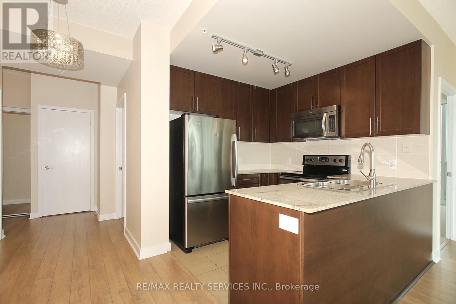 1411 - 3985 Grand Park Drive, Mississauga, Ontario  L5B 0H8 - Photo 8 - W12186136