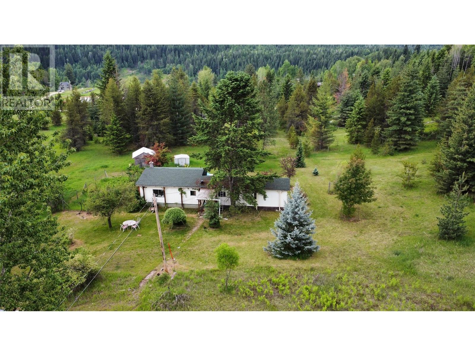 3688 Mckenzie Road, Krestova, British Columbia  V0G 1H2 - Photo 5 - 10350171