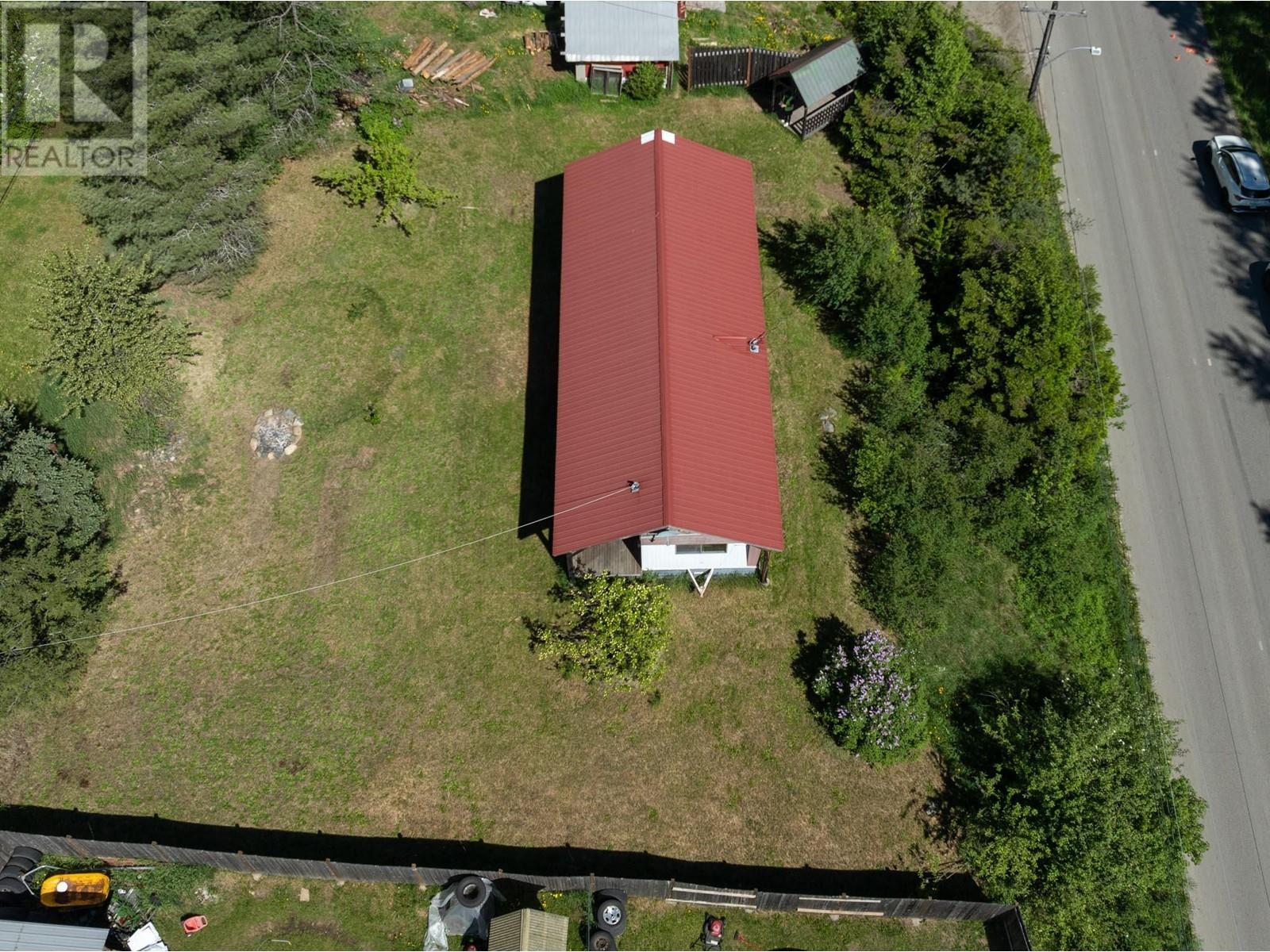 7604 1st Avenue, Ymir, British Columbia  V0G 2K0 - Photo 11 - 10349865
