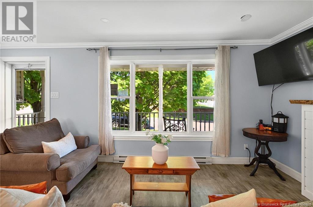 Property at 5 Briardale Drive image 4