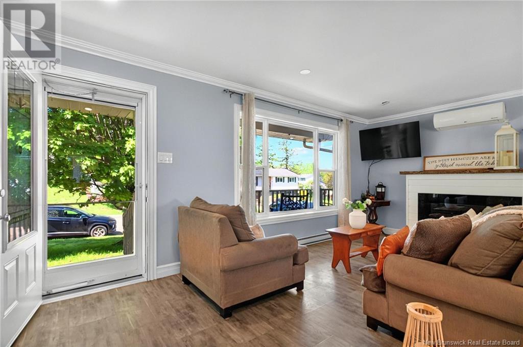Property at 5 Briardale Drive image 3