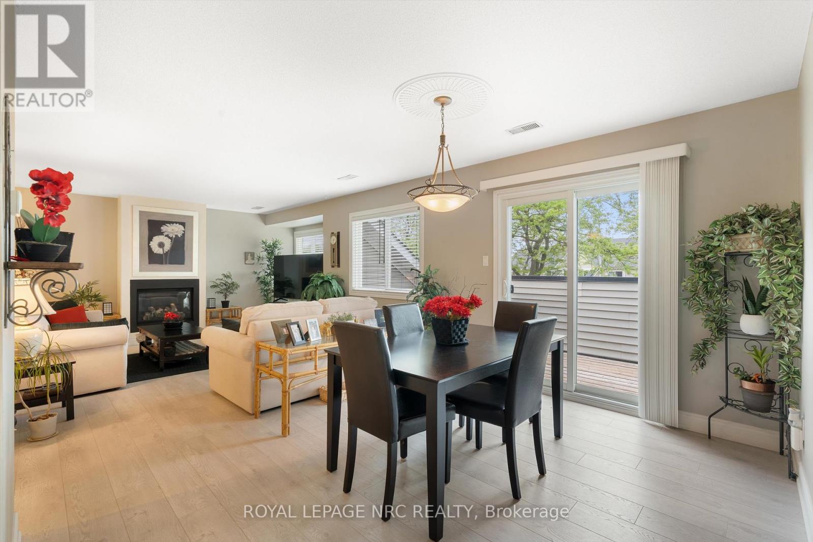 82 - 2530 Northampton Boulevard, Burlington, Ontario  L7M 4B4 - Photo 10 - W12186173