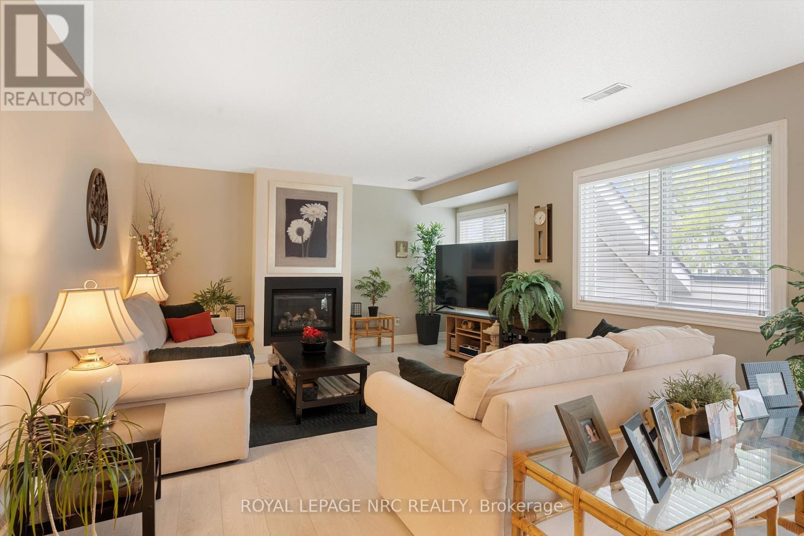 82 - 2530 Northampton Boulevard, Burlington, Ontario  L7M 4B4 - Photo 11 - W12186173